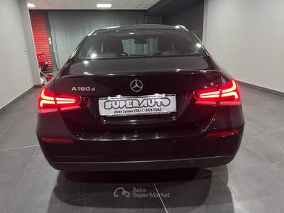 Mercedes-Benz Classe A d SEDAN Automatic Business Nero usata Atena lucana