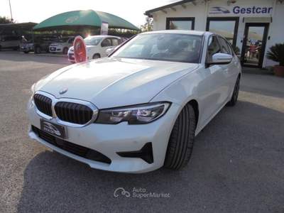 BMW Serie 3 320d d 48V Business Advantage Cerchi 18 PROMO Bianco usata Guidonia Montecelio