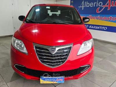 Lancia Ypsilon 1.2 69 CV 5 porte Gold Rosso usata ADRANO
