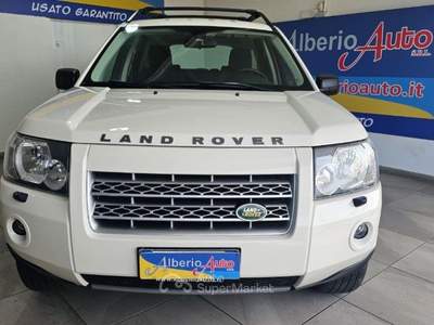 Land Rover Freelander 2.2 TD4 S.W. S *80.000 KM* Bianco usata ADRANO