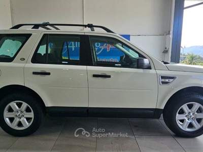 Land Rover Freelander 2.2 TD4 S.W. S *80.000 KM* Bianco usata ADRANO