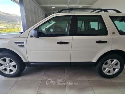 Land Rover Freelander 2.2 TD4 S.W. S *80.000 KM* Bianco usata ADRANO