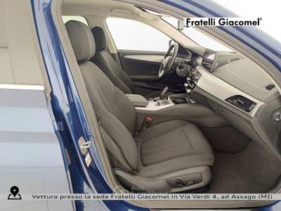 BMW Serie 5 520d 520d touring mhev 48v xdrive business auto Blu/Azzurro usata Assago