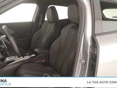 Peugeot 2008  - 2008 gt hybrid 136 Grigio usata Marcianise