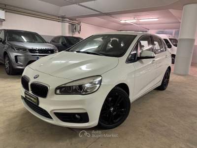 BMW Serie 2 Active Tourer 220i i Active Tourer Advantage Bianco usata Bergamo