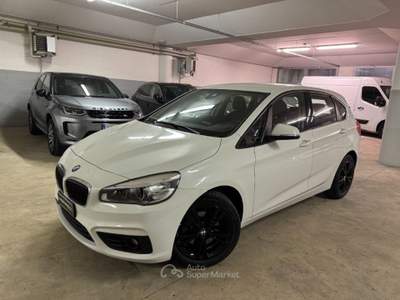 BMW Serie 2 Active Tourer 220i i Active Tourer Advantage Bianco usata Bergamo