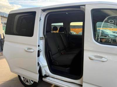 Volkswagen Caddy 2.0 TDI 102 CV Kombi Business IVA ESPOSTA Bianco usata Niardo