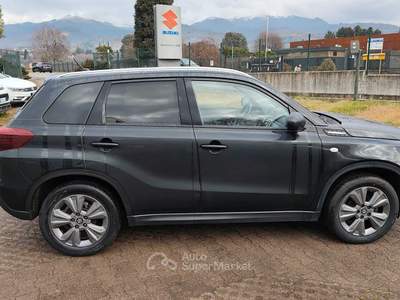 Suzuki Vitara Versione Cool 4x4 Nero usata montorfano