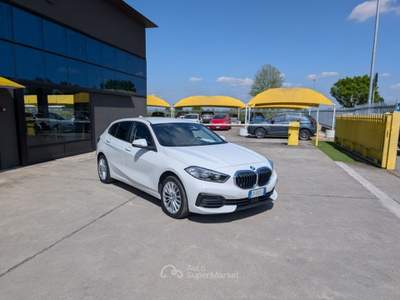 BMW Serie 1 116d d 5p. Business Advantage Automatica Bianco usata Cremosano