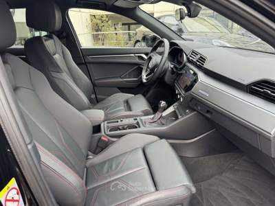 Audi Q3 Sportback 40 2.0 tdi Identity Black quattro S-LINE Nero usata Pomezia