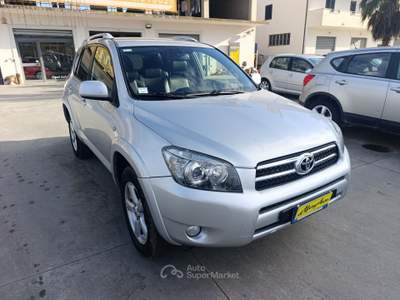 Toyota RAV4 RAV4 2.2 DIESEL 177CV usata PIGNATARO INTERAMNA