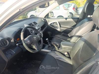 Toyota RAV4 RAV4 2.2 DIESEL 177CV usata PIGNATARO INTERAMNA