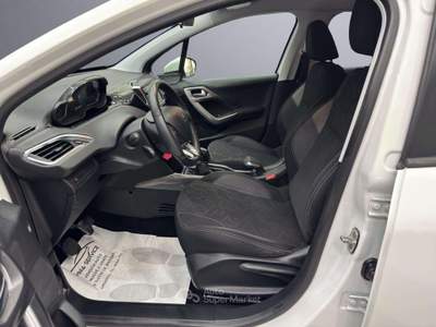 Peugeot 2008 PureTech 82 Active Bianco usata Grosseto