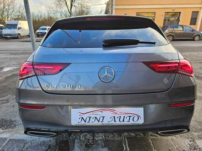 Mercedes-Benz CLA 200d 150cv Shooting Brake Premium AMG Grigio usata Modena