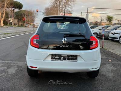 Renault Twingo 1.0 nuovo mod Intens Limited Bianco usata Roma