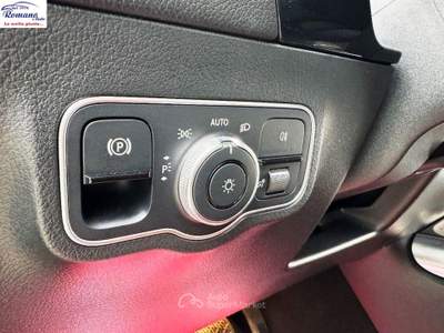 Mercedes-Benz GLA 200 d Automatic Sport Plus Bianco usata Sant'Anastasia