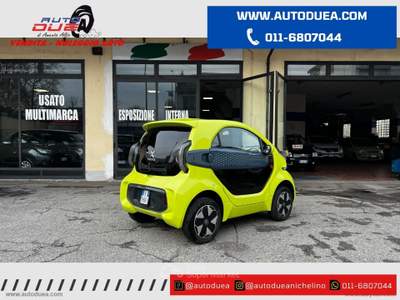 XEV Yoyo Yoyo GUIDABILE A 16 ANNI Giallo usata Nichelino