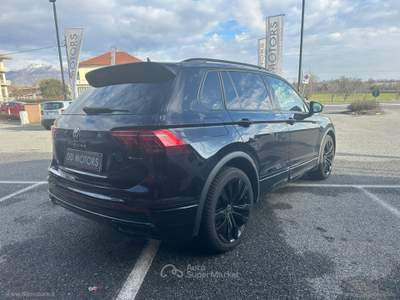 Volkswagen Tiguan Tiguan 2.0 TDI 200CV SCR DSG 4MOT.R-Line RLINE/4MOTION Nero usata Villanova Canavese