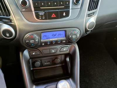 Hyundai ix35 2WD Comfort Nero usata Valenzano