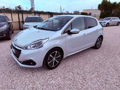 Peugeot 208 208 BlueHDi 100 5p. Allure Bianco usata San Michele Salentino