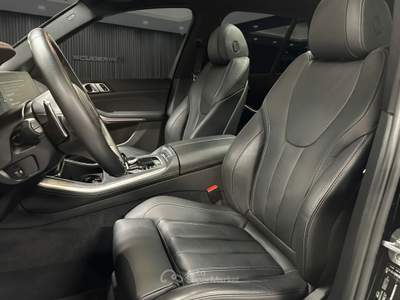 BMW X5 X5 *Possibilità Noleggio No Scoring* X5 xdrive30d mhev 48V Msport auto Nero usata Milano