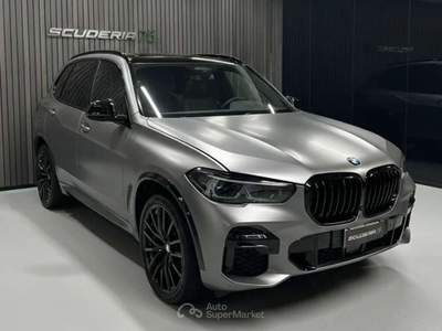 BMW X5 X5 *Possibilità Noleggio No Scoring* X5 xdrive30d mhev 48V Msport auto Nero usata Milano