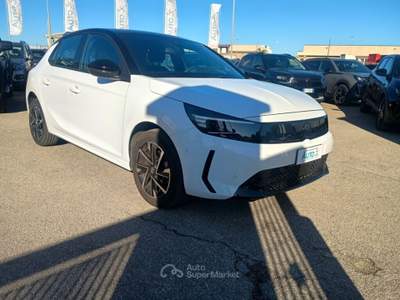 Opel Corsa 100cv GS Bianco usata Monopoli