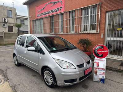 Mitsubishi Colt 1.1 75cv Inform c/clima Grigio usata Cernusco sul Naviglio