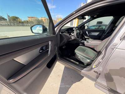 Land Rover Discovery Sport 163 CV 2WD R-Dynamic SE Grigio usata ALTAMURA