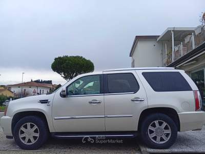 Cadillac Escalade 8 Posti - GPL - Tagliando/cambio automatico nuovo alla consegna! Bianco usata Prato
