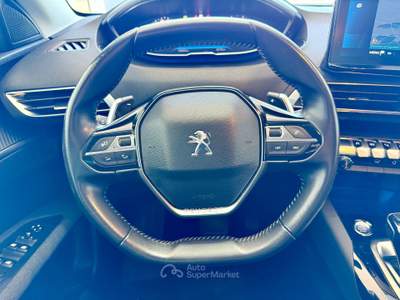 Peugeot 3008 Peugeot 3008 BlueHDi 130 S&S EAT8 Active Pack 2021 Bianco usata COPERTINO
