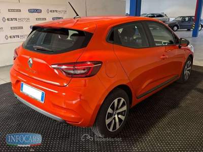 Renault Clio 65 CV Equilibre NEOPATENTATI - PROMO Arancione usata Este