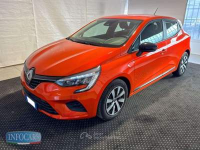 Renault Clio 65 CV Equilibre NEOPATENTATI - PROMO Arancione usata Este