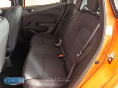 Renault Clio 65 CV Equilibre NEOPATENTATI - PROMO Arancione usata Este