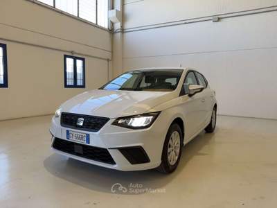 Seat Ibiza Ibiza V 2017 1.0 ecotsi Style 95cv " 18.000 KM " Bianco usata POMPIANO
