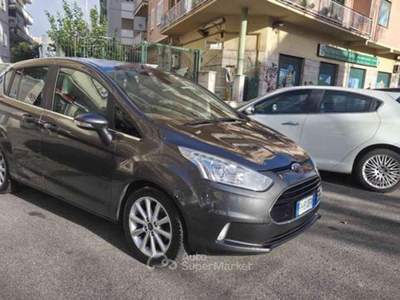 Ford B-Max GPL Titanium Grigio usata Roma