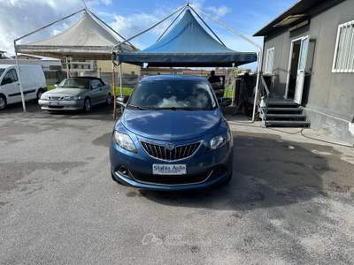 Lancia Ypsilon LANCIA YPSILON Blu/Azzurro usata Castellammare di Stabia