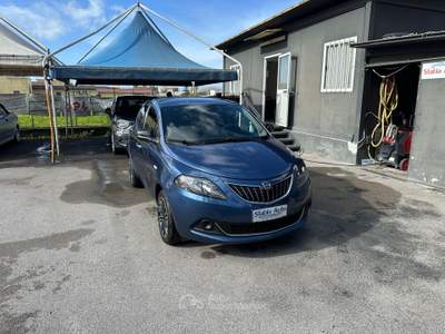 Lancia Ypsilon LANCIA YPSILON Blu/Azzurro usata Castellammare di Stabia