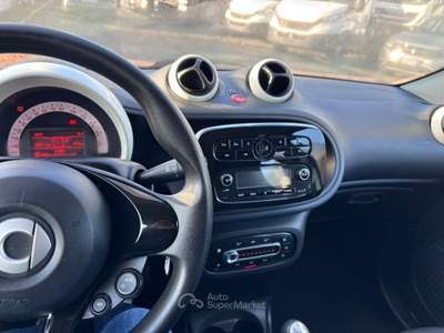 Smart ForFour 70 1.0 twinamic Passion Bianco usata Roma