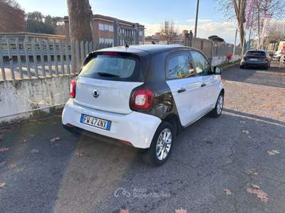 Smart ForFour 70 1.0 twinamic Passion Bianco usata Roma