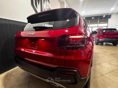 Jeep Avenger 1.2 Turbo 110 CV MHEV Altitude Rosso usata MESAGNE