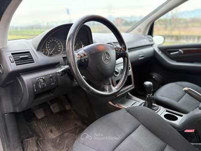 Mercedes-Benz Classe A 2.0 DIESEL 109CV *NEOPATENTATI* Bronzo usata Grumello del Monte