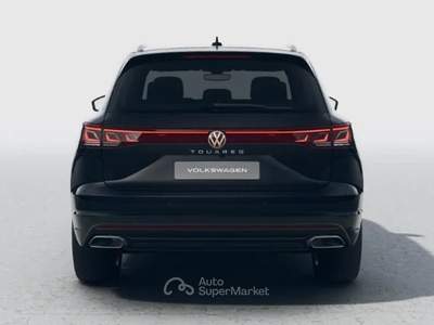 Volkswagen Touareg 3.0 V6 TDI 231CV DSG Elegance Nero usata Ravenna