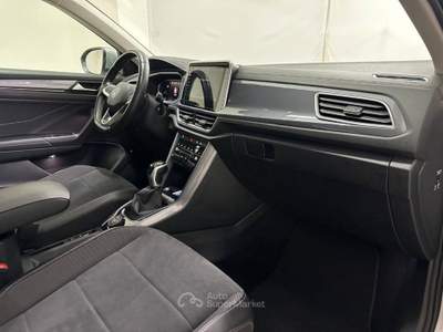 Volkswagen T-Roc 2.0 tdi Style 4motion 150cv dsg usata Messina