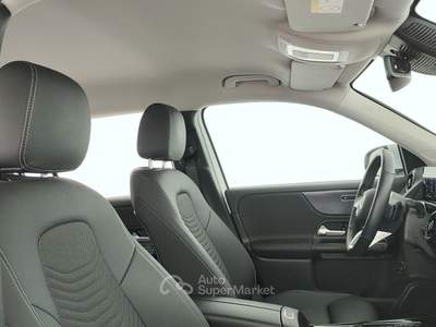 Mercedes-Benz Classe GLB Glb 180 d advanced auto Bianco usata Cuneo