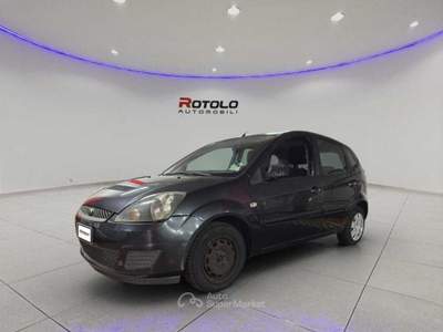 Ford Fiesta Fiesta 1.2 16V 5p. Ghia Grigio usata Torino