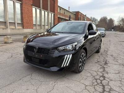 Peugeot 208 Hybrid 110 e-DCS6 Style Nero usata VAREDO
