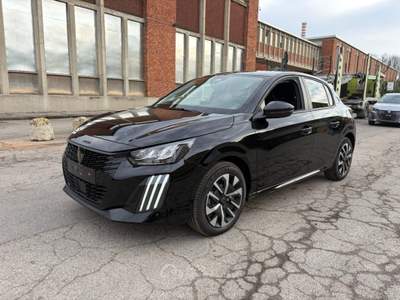 Peugeot 208 Hybrid 110 e-DCS6 Style Nero usata VAREDO