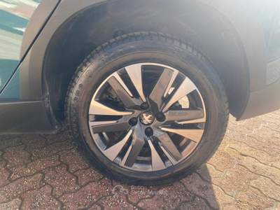 Peugeot 2008 Allure *NAVI*RETROCAMERA*VETRI OSCURATI*LEGA Verde usata Boves