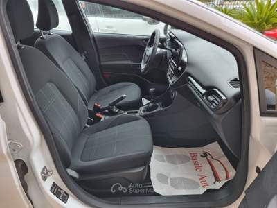 Ford Fiesta EcoBlue 5 porte Business Bianco usata Altamura